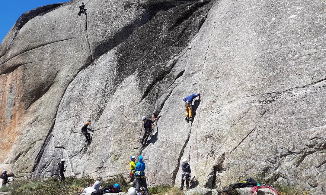 BAUTISMO ESCALADA DEPORTIVA EN ROCA